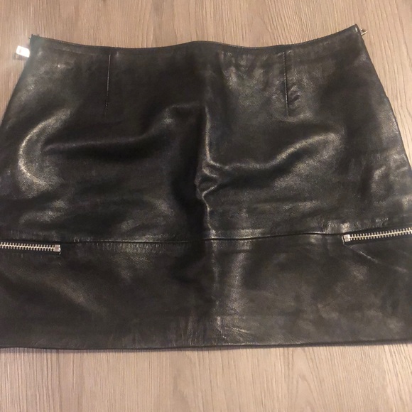 Mini leather skirt Zara - Picture 2 of 3